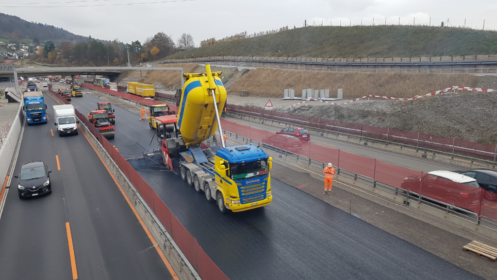 belagsarbeiten-fahrbahn-bern-weiningen