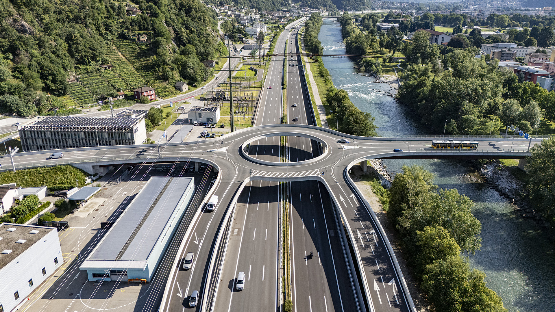 Nationalstrassen_1920x1080px